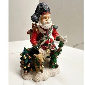 New Vintage Scottish Santa - 1995 Santas Around the World Figurine